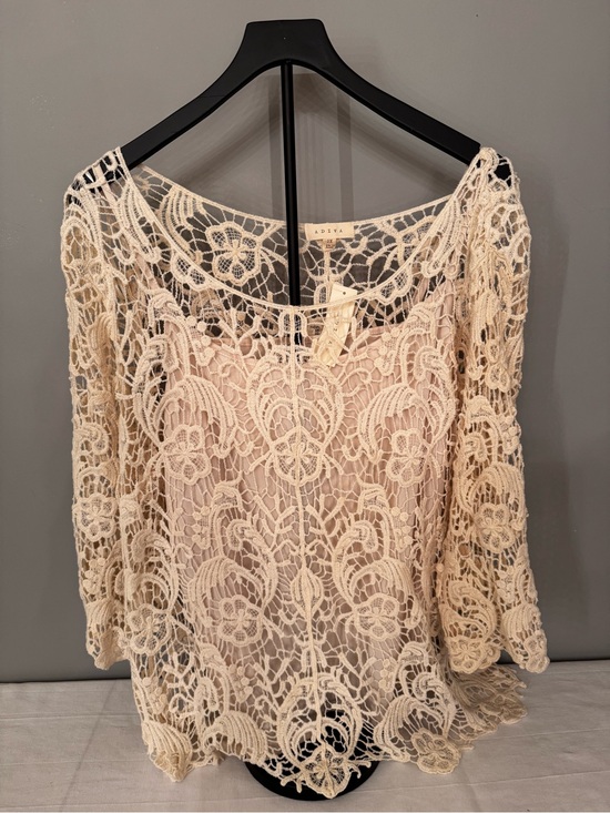 Adiva Tops - Adiva Cream Crochet Lace Women's Top 2X